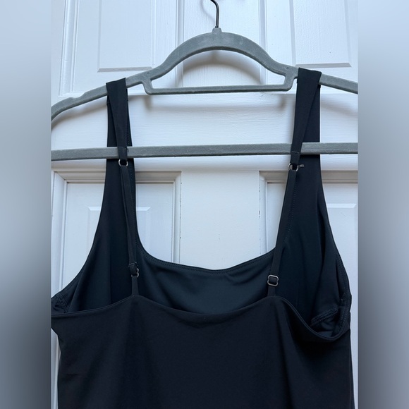 Abercrombie & Fitch Black Traveler Wrap Mini Dress - Picture 6 of 10